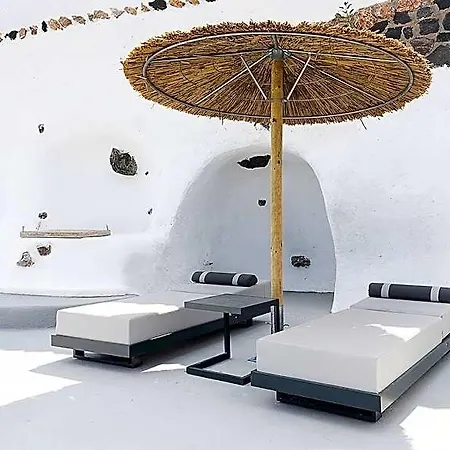 Christos With Outdoor Hot Tub And Sea View Otel 2*
