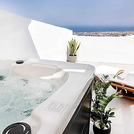 Christos With Outdoor Hot Tub And Sea View Szálloda