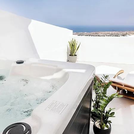 Szálloda Christos With Outdoor Hot Tub And Sea View 3*