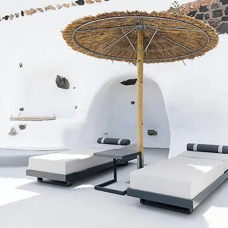 Szálloda Christos With Outdoor Hot Tub And Sea View 3*