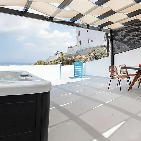 Szálloda Christos With Outdoor Hot Tub And Sea View 3*
